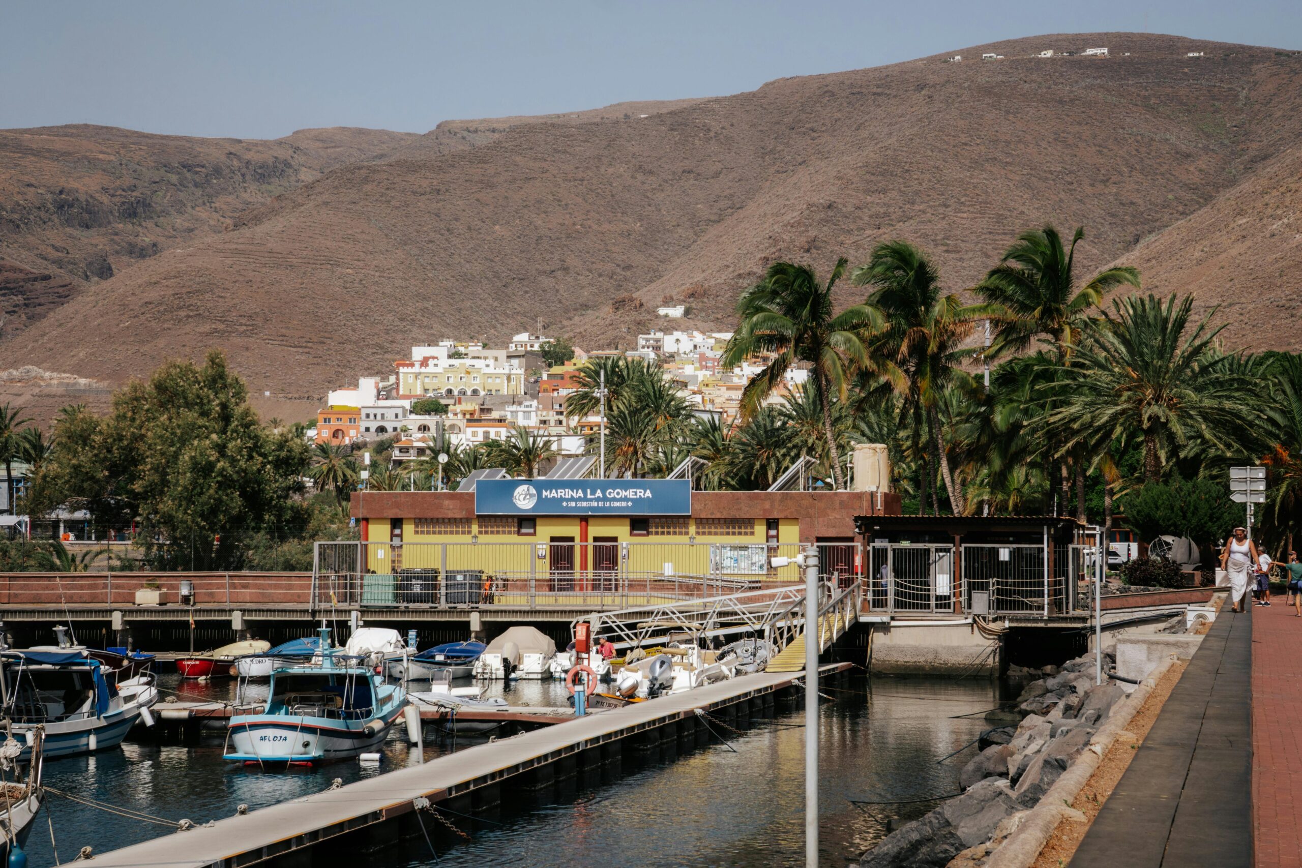 Servicio de Taxi al Puerto de San Sebastián – servicios de taxi en La Gomera