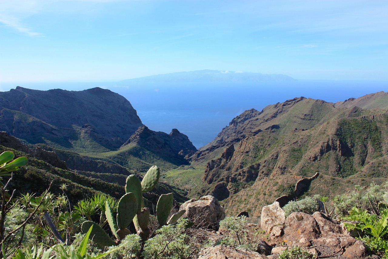 Excursión a San Sebastián de la Gomera– servicios de taxi en La Gomera