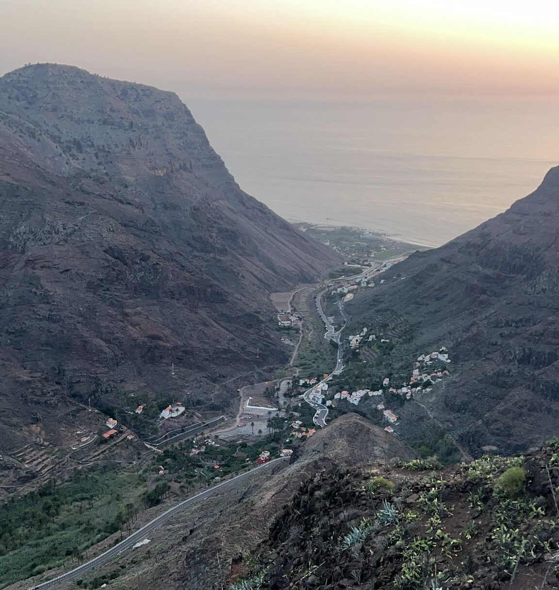Excursión a Valle Gran Rey– servicios de taxi en La Gomera